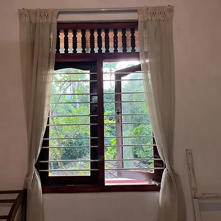 'Kolamba Gedara' Green Apartment Ruwanwella Exterior photo