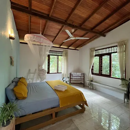 'Kolamba Gedara' Green Apartment Ruwanwella Exterior photo